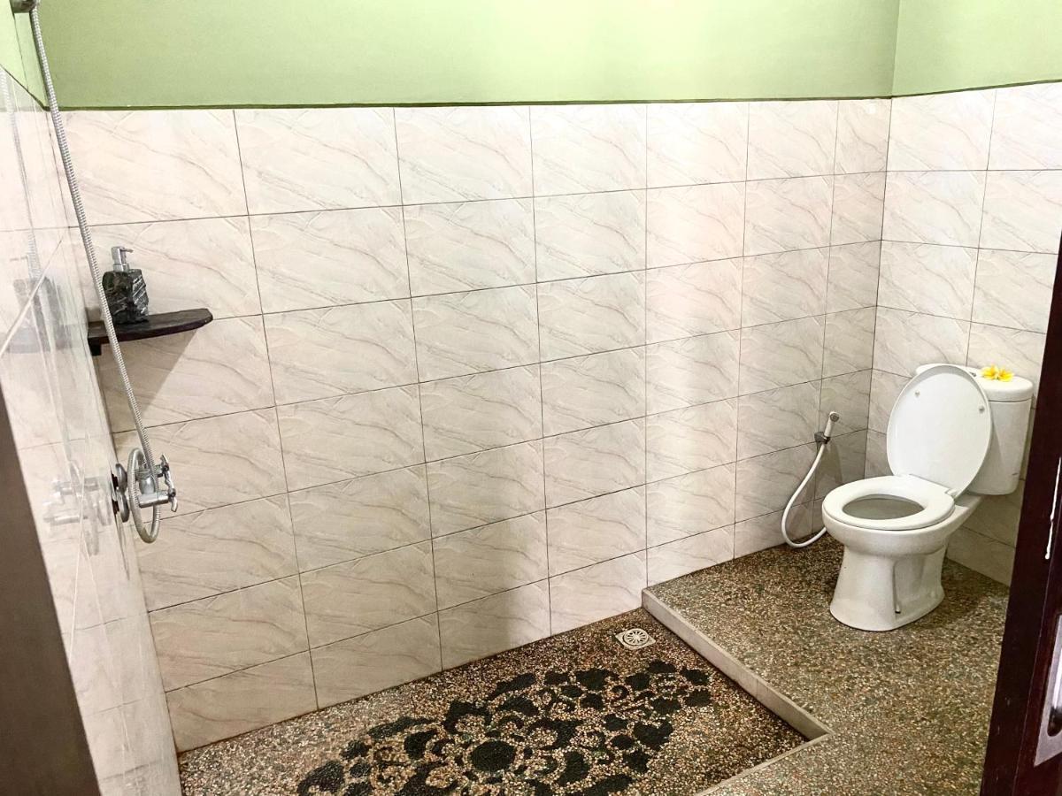 Lakromo Amed Homestay Bagian luar foto