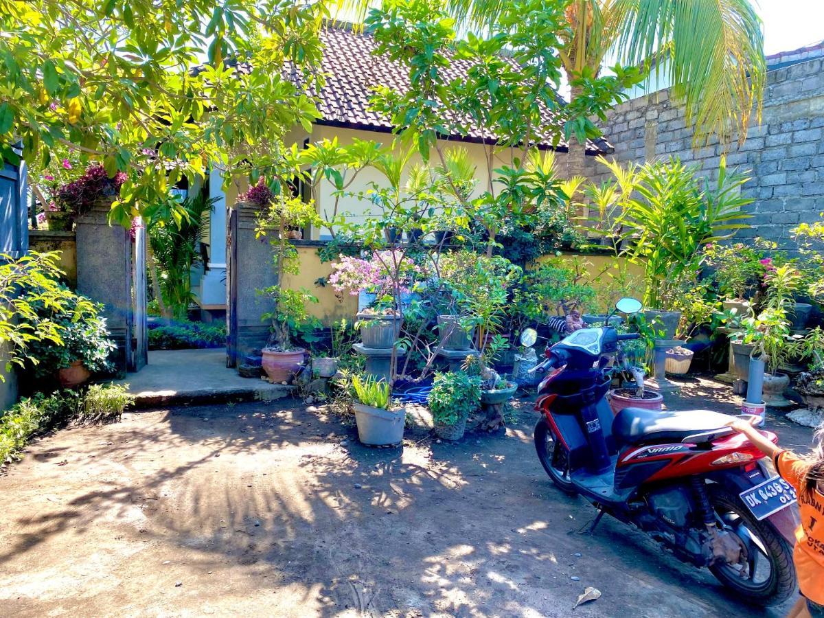 Lakromo Amed Homestay Bagian luar foto