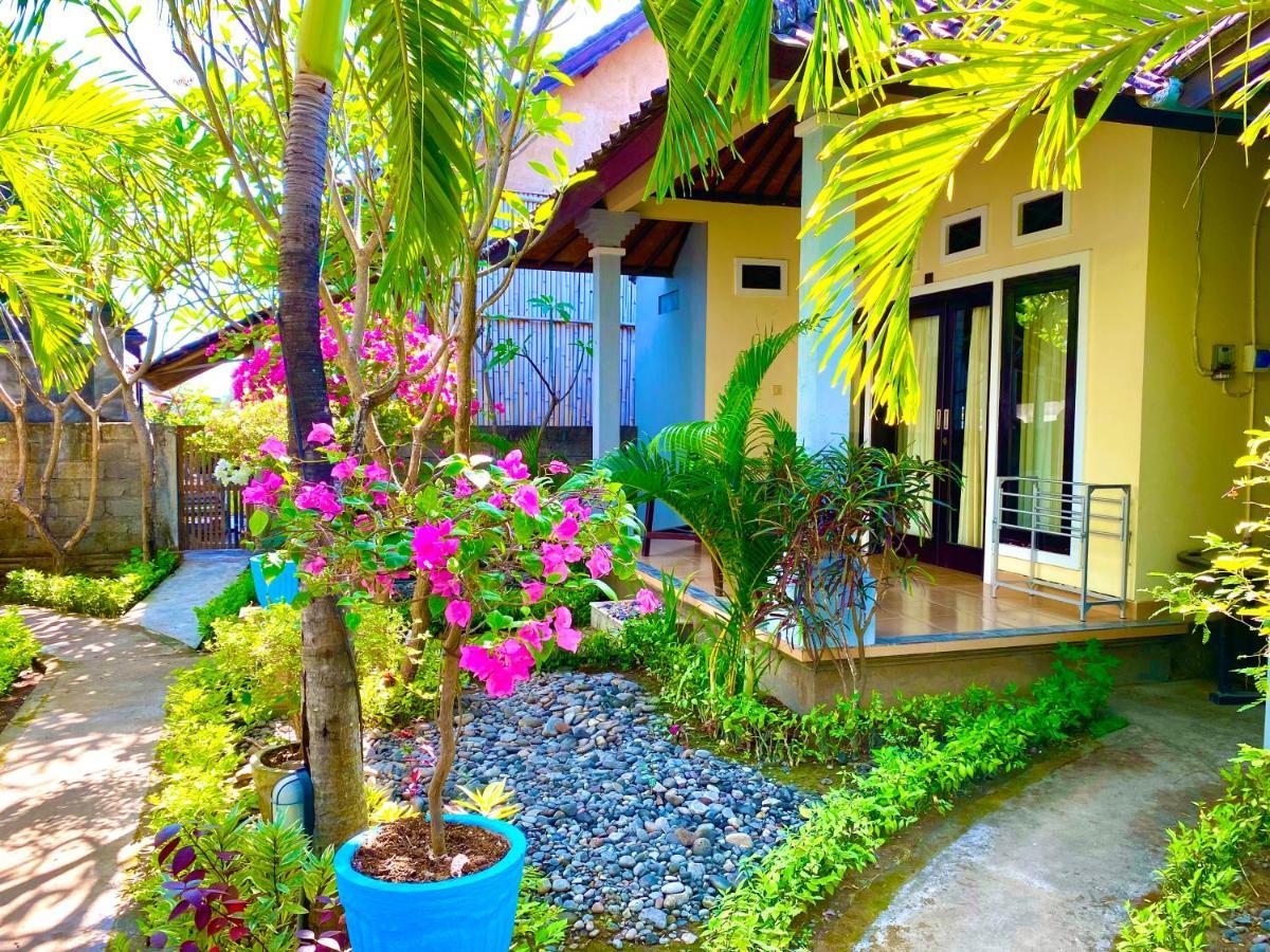 Lakromo Amed Homestay Bagian luar foto
