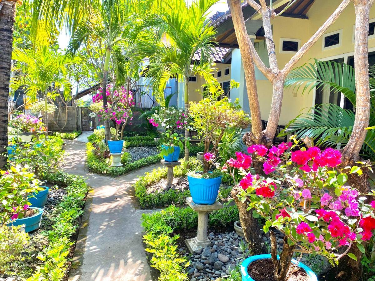 Lakromo Amed Homestay Bagian luar foto